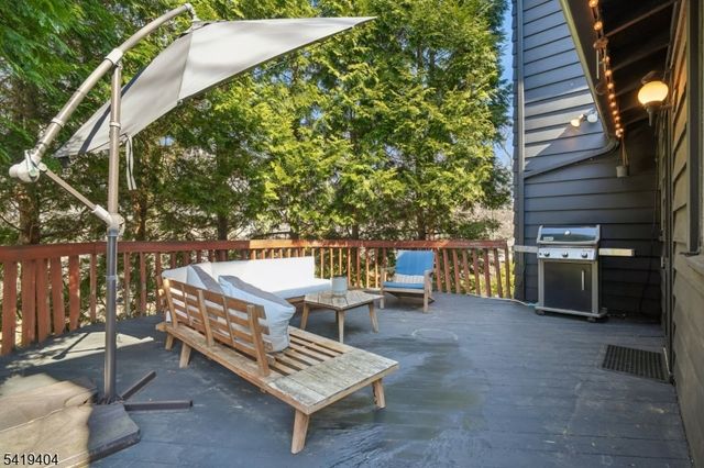 9 Dogwood Rd, West Orange Twp., NJ 07052