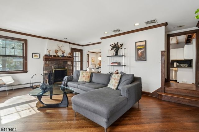 9 Dogwood Rd, West Orange Twp., NJ 07052