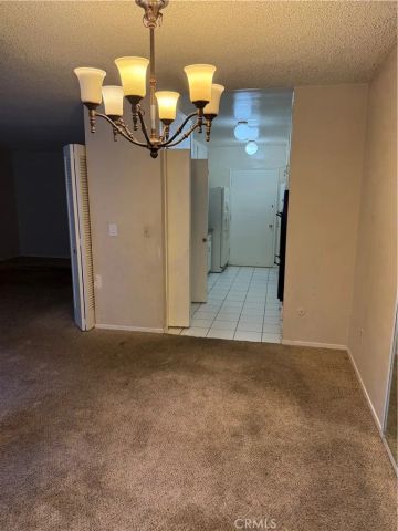 5339 Newcastle Avenue 103, Encino, CA 91316