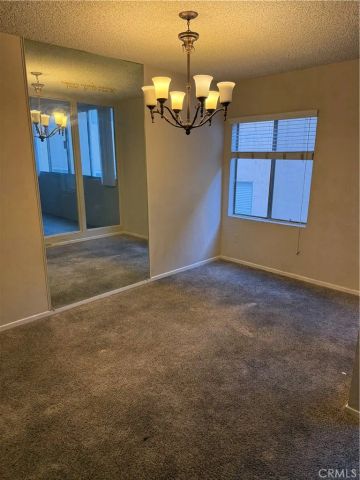 5339 Newcastle Avenue 103, Encino, CA 91316