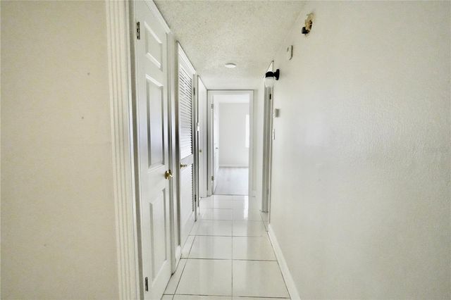 4718 CHRISTA COURT 317, Tampa, FL 33614