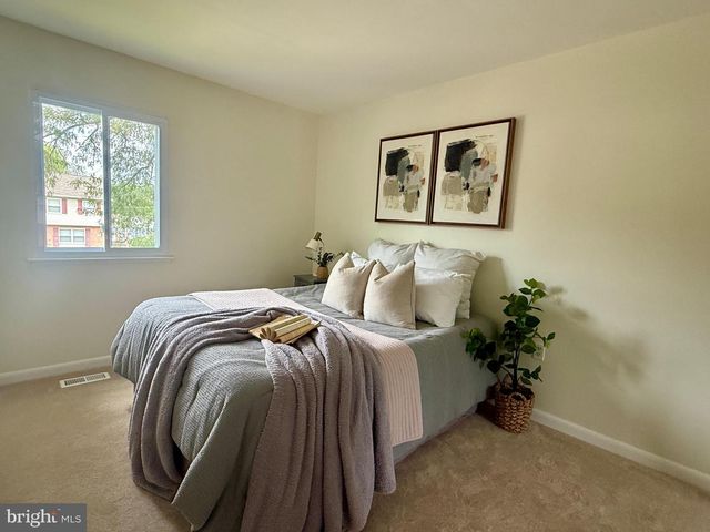 4219 SLATER AVE, Nottingham, MD 21236