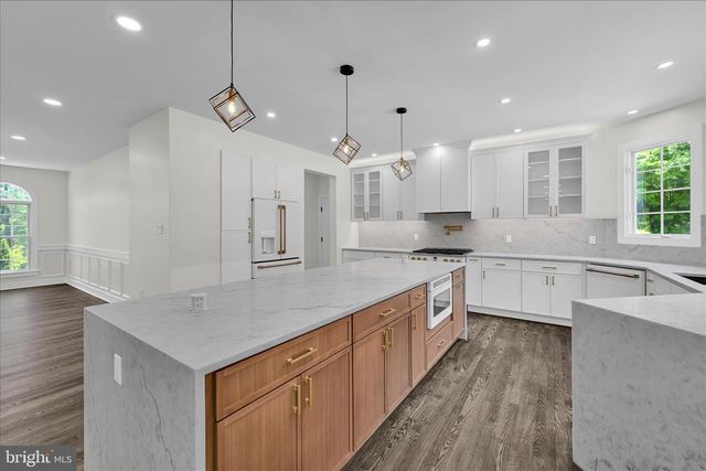 505 S HEILBRON DR, Media, PA 19063