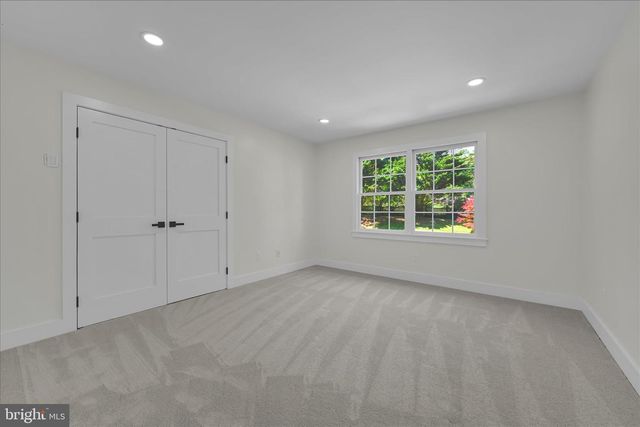505 S HEILBRON DR, Media, PA 19063