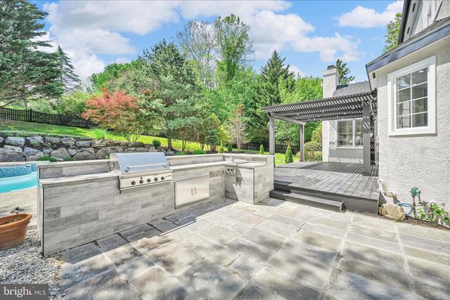 505 S HEILBRON DR, Media, PA 19063