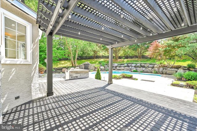 505 S HEILBRON DR, Media, PA 19063