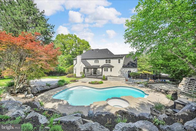 505 S HEILBRON DR, Media, PA 19063