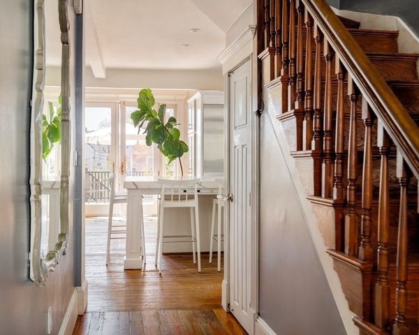 70 Oxford St, Somerville, MA 02143
