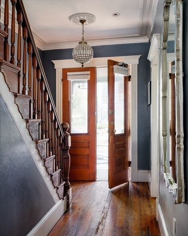 70 Oxford St, Somerville, MA 02143