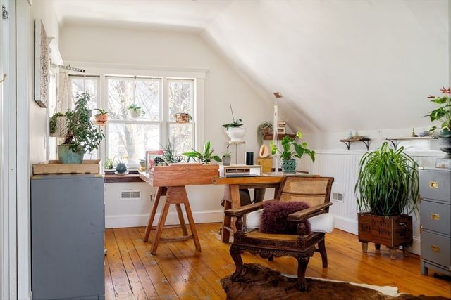 70 Oxford St, Somerville, MA 02143