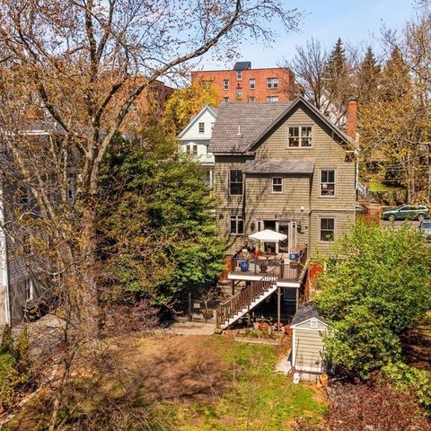 70 Oxford St, Somerville, MA 02143