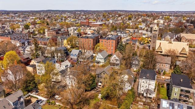 70 Oxford St, Somerville, MA 02143