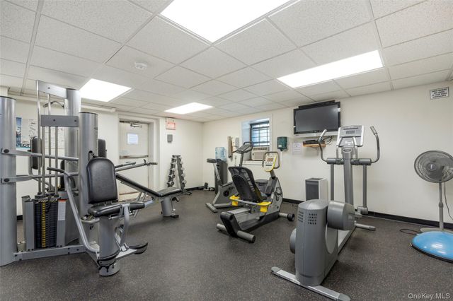 14 N Chatsworth Avenue 5M, Larchmont, NY 10538