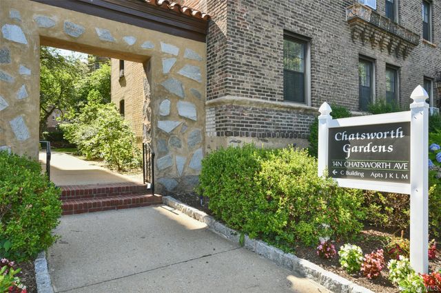 14 N Chatsworth Avenue 5M, Larchmont, NY 10538