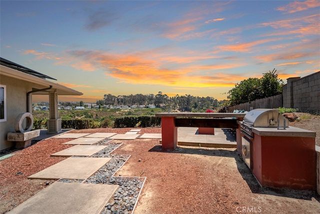 23932 Flores Avenue, Laguna Niguel, CA 92677