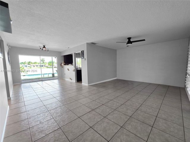 11661 NW 31st Pl, Sunrise, FL 33323