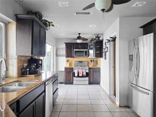 11661 NW 31st Pl, Sunrise, FL 33323