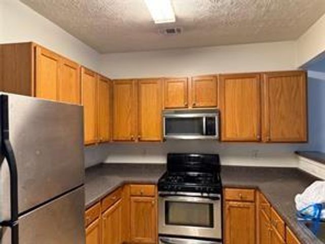 2502 Walden Lake Drive, Decatur, GA 30035