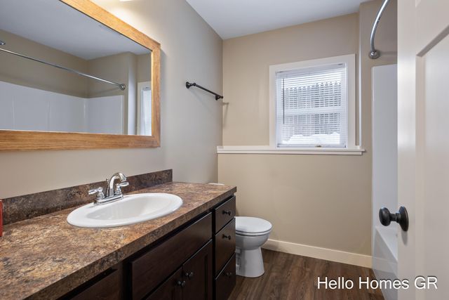 589 34th Street Sw, City Of Wyoming, MI 49509