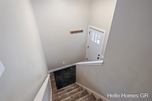 589 34th Street Sw, City Of Wyoming, MI 49509