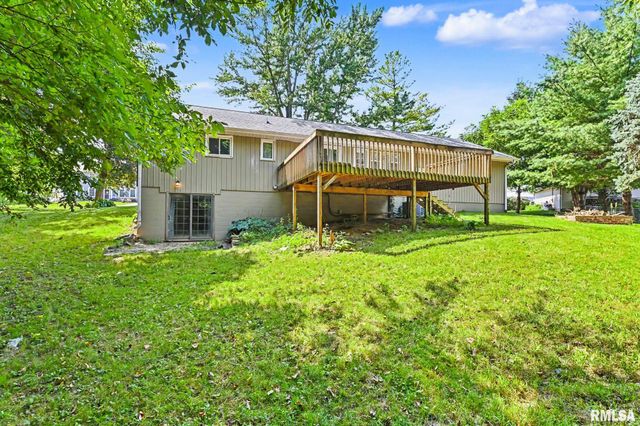 3105 BLOOMINGTON Road, East Peoria, IL 61611