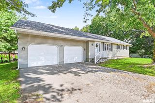 3105 BLOOMINGTON Road, East Peoria, IL 61611