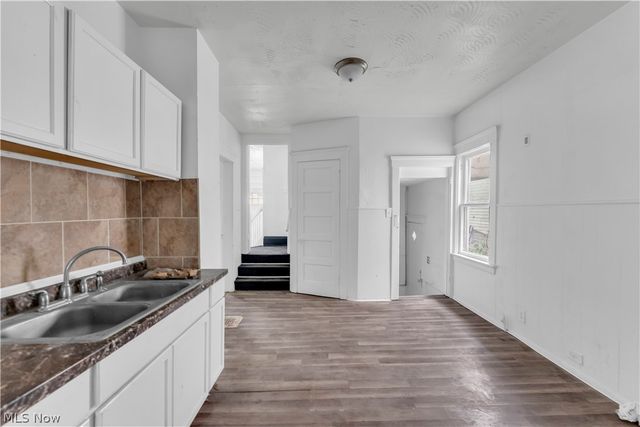 1418 E 95th Street, Cleveland, OH 44106