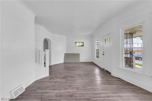 1418 E 95th Street, Cleveland, OH 44106