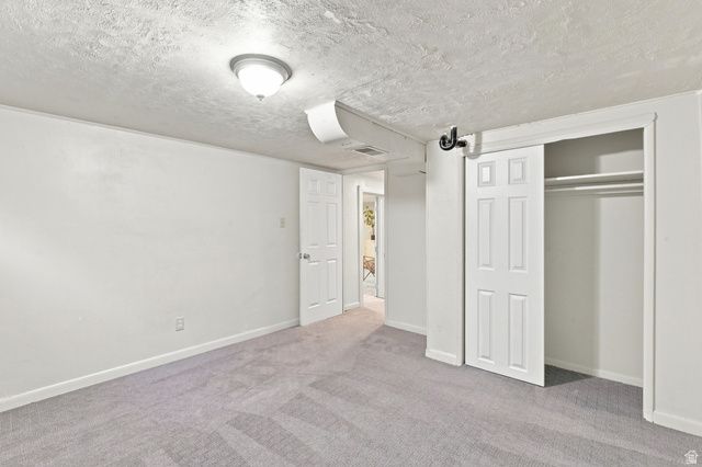 1418 S UTAHNA DR, Salt Lake City, UT 84104
