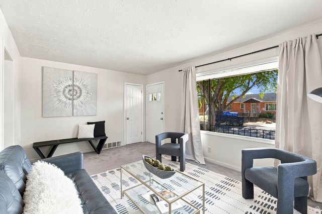 1418 S UTAHNA DR, Salt Lake City, UT 84104