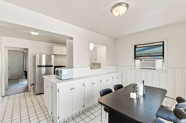 1418 S UTAHNA DR, Salt Lake City, UT 84104
