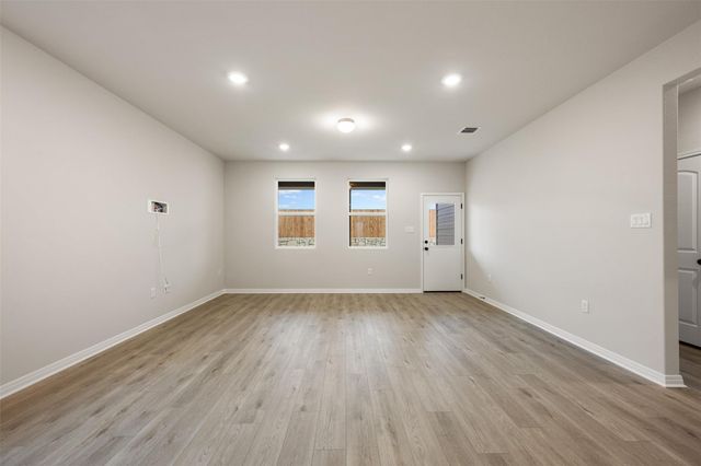 727 Palo Brea LOOP, Hutto, TX 78634