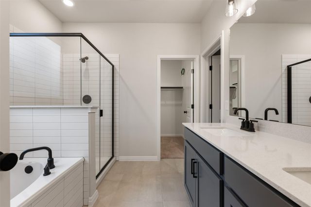 727 Palo Brea LOOP, Hutto, TX 78634