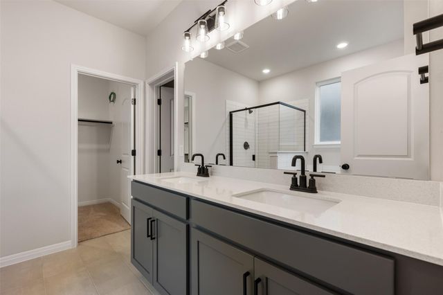727 Palo Brea LOOP, Hutto, TX 78634
