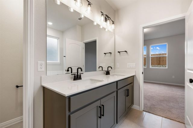 727 Palo Brea LOOP, Hutto, TX 78634