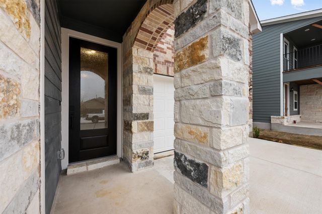 727 Palo Brea LOOP, Hutto, TX 78634