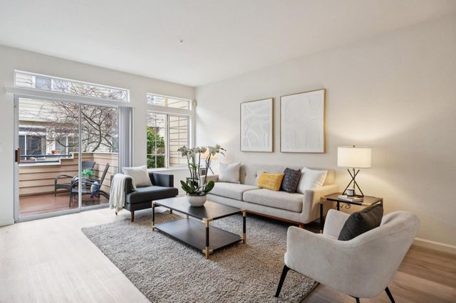 1148 La Rochelle Terrace F, Sunnyvale, CA 94089