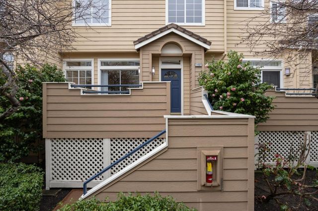 1148 La Rochelle Terrace F, Sunnyvale, CA 94089