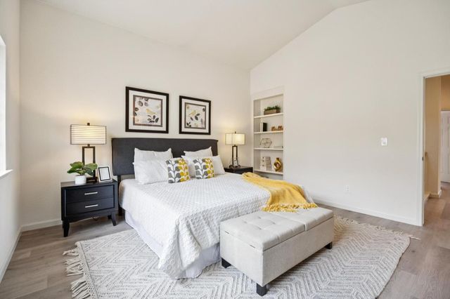 1148 La Rochelle Terrace F, Sunnyvale, CA 94089