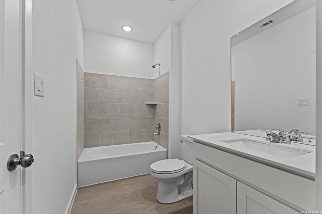 4998 Mission Tejas Road, Marion, TX 78124