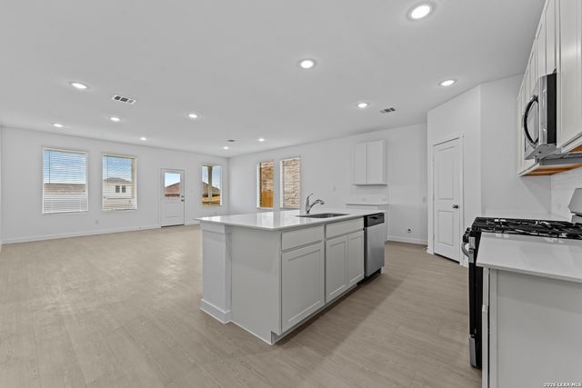 4998 Mission Tejas Road, Marion, TX 78124