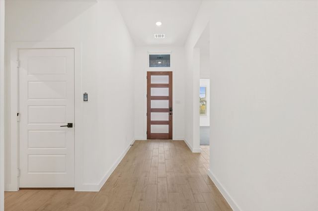 7136 Intrepid Drive, Fort Worth, TX 76179