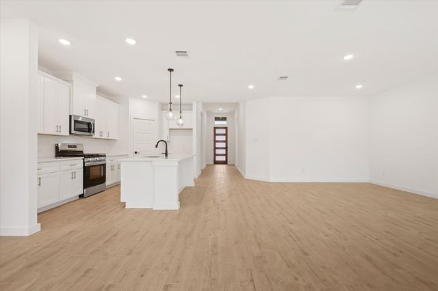 7136 Intrepid Drive, Fort Worth, TX 76179