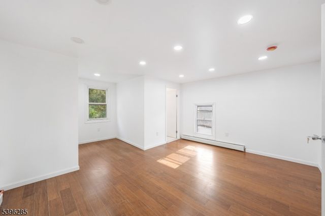 45 Mechanic St, Washington Boro, NJ 07882