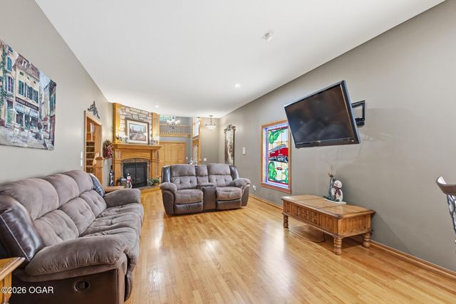 1710 S Joplin Avenue, Joplin, MO 64804