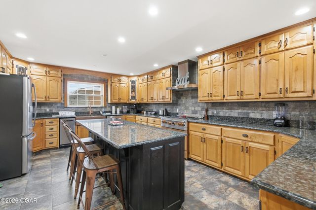 1710 S Joplin Avenue, Joplin, MO 64804