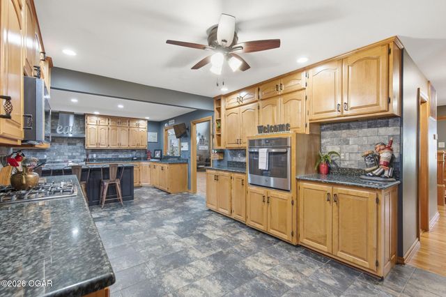 1710 S Joplin Avenue, Joplin, MO 64804