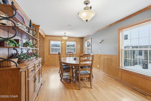 1710 S Joplin Avenue, Joplin, MO 64804