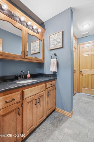 1710 S Joplin Avenue, Joplin, MO 64804