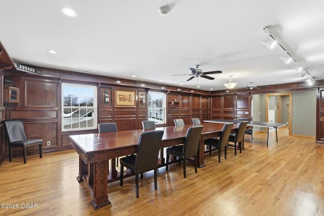 1710 S Joplin Avenue, Joplin, MO 64804